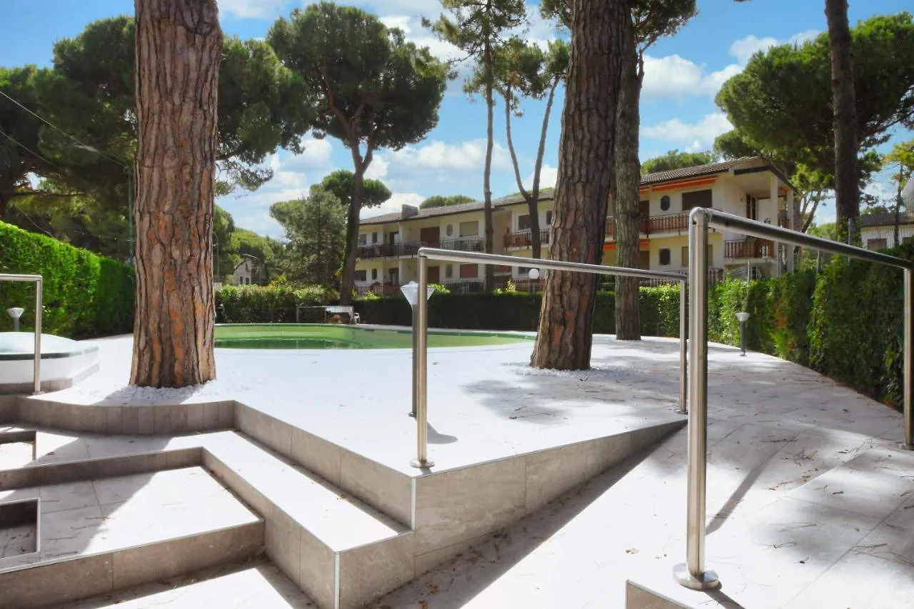 Residence Miami Lido di Spina 0*,