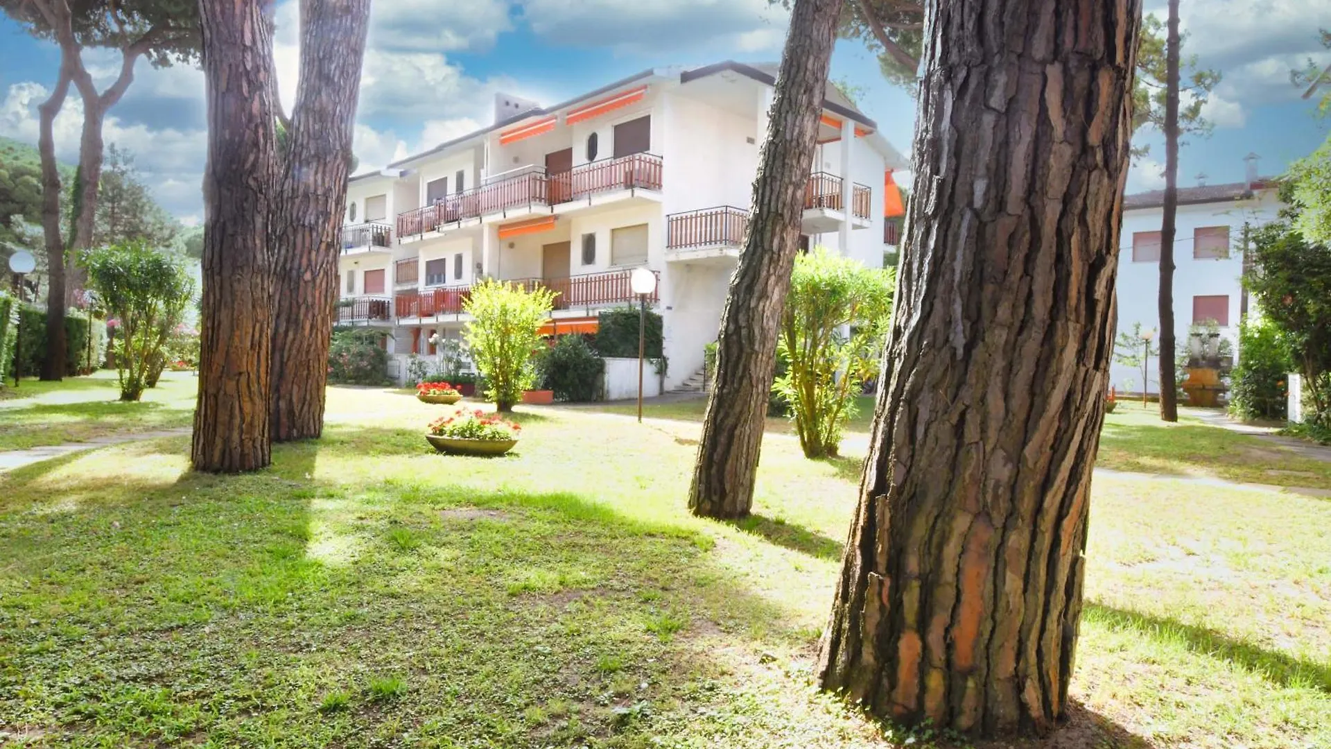 Residence Miami Lido di Spina 0*,